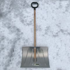 Snow Shovel with galvanised blade and wooden handle