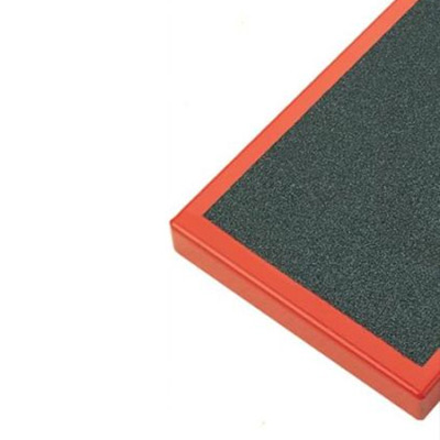 Close up of anti-slip tread