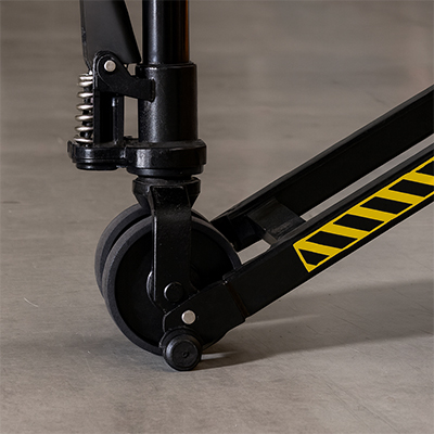 Durable pallet truck with PU wheels