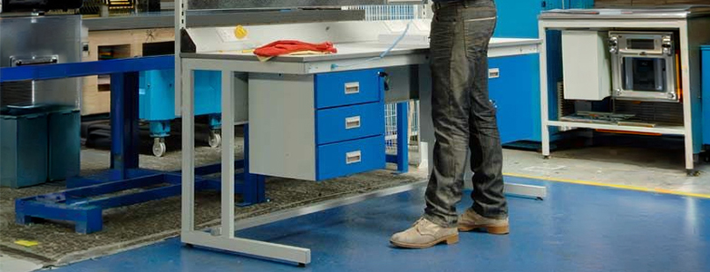 ESD cantilever workbenches